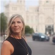 Maestra de primaria y pedagogía terapéutica disponible.matemàticas.